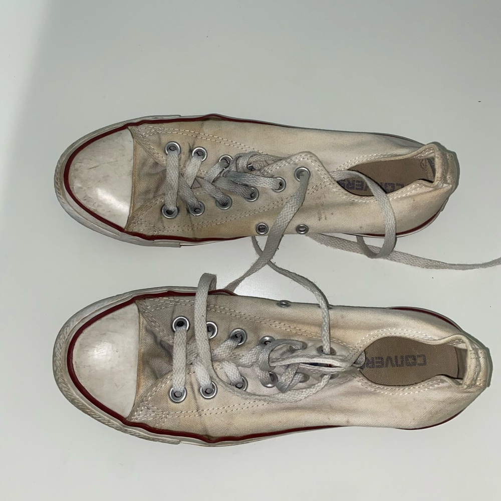 Converse Low Top